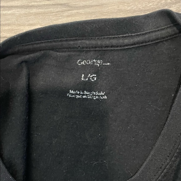 [SOLD] Yard666sale T-shirt - Picture 4 of 4